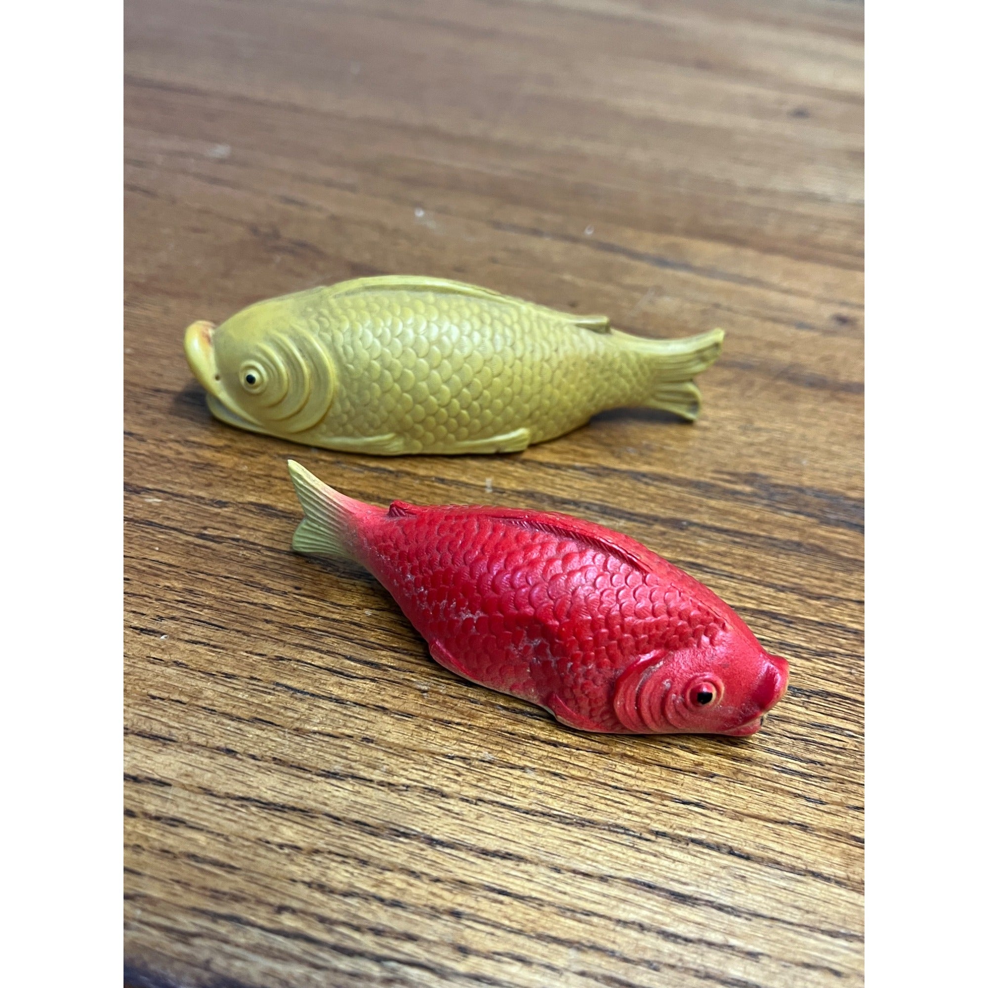 Vintage Fish Celluloid Toy Christmas Putz Decoration Train Display Lot (2)