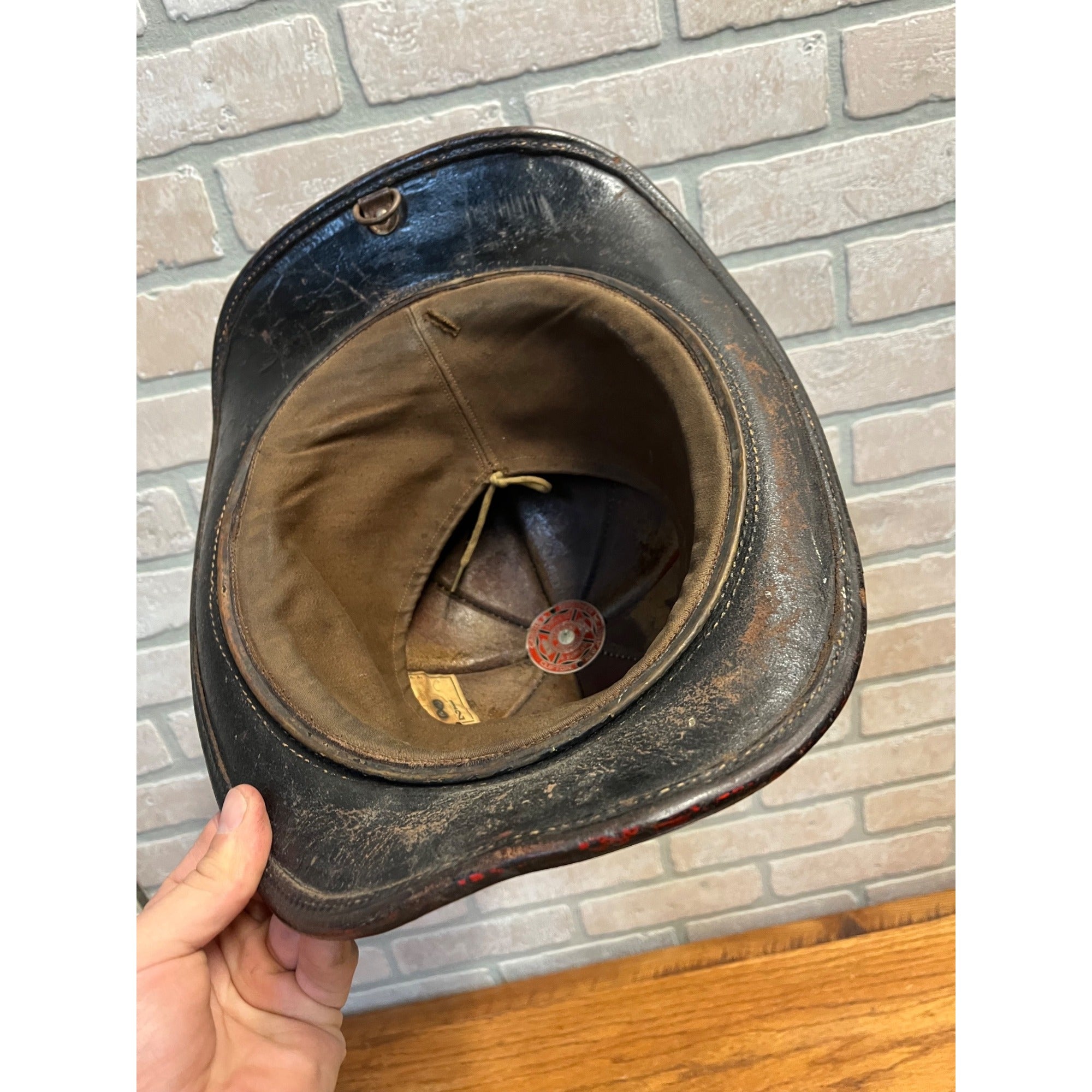 Vintage Cairns Leather Firefighter Helmet Brass FD Eagle Fireman's Hat c.1930-1945