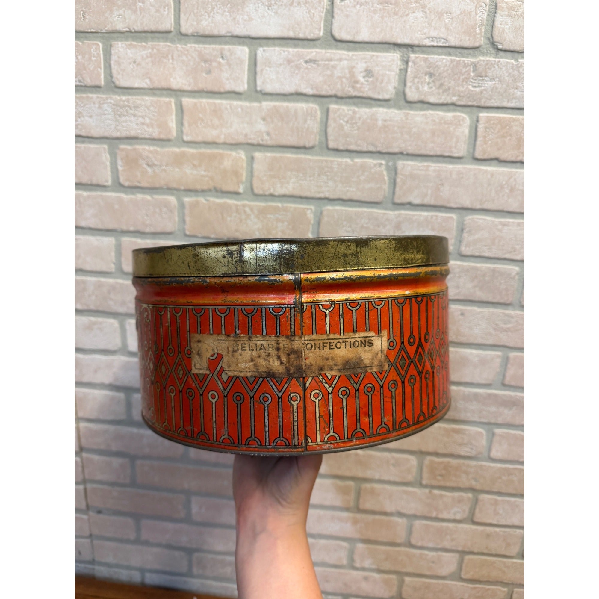1900s-1910s – Brothers Antiques
