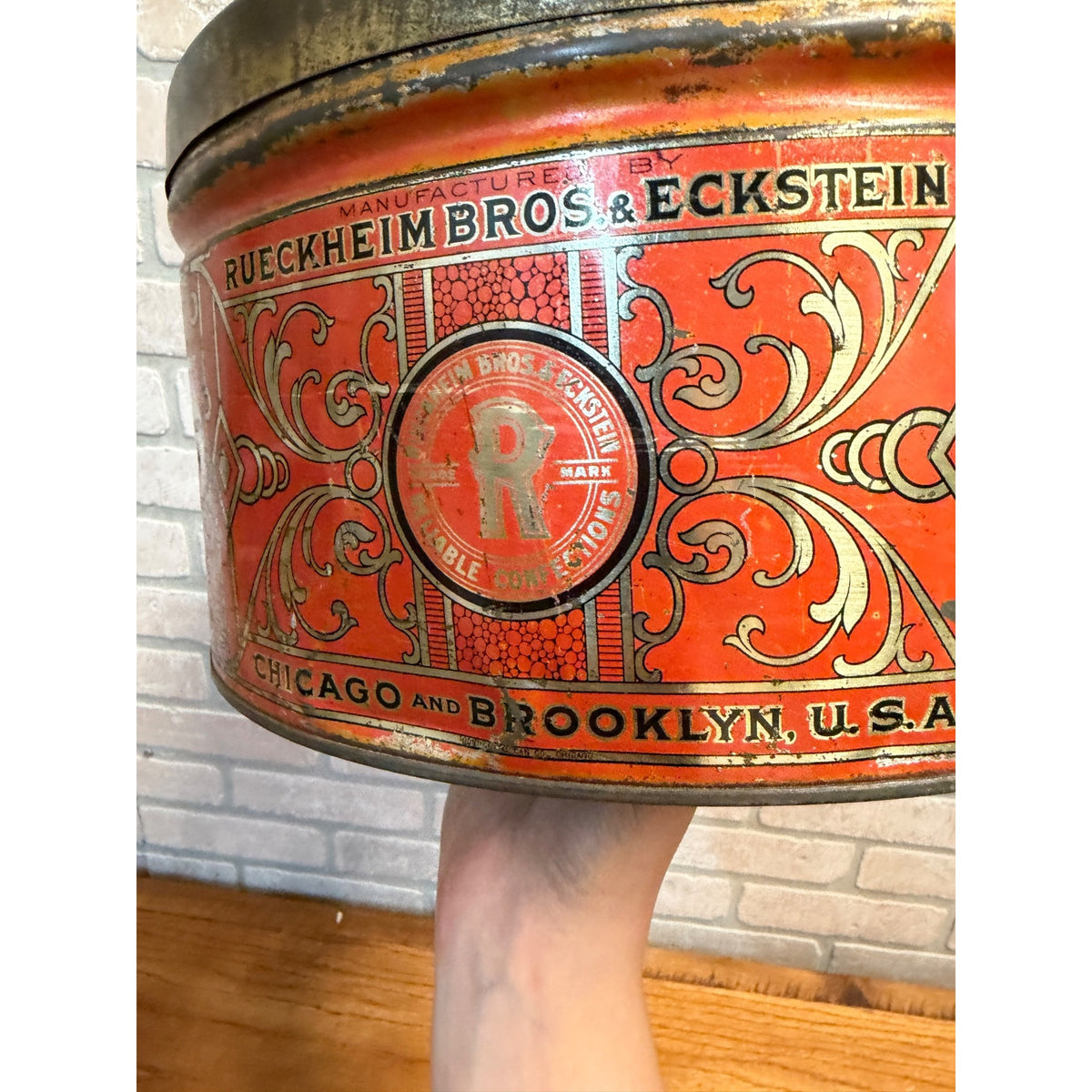 Rueckheim Bros. & Eckstein Reliable Confections Tin Marshmallow Cracker Jack