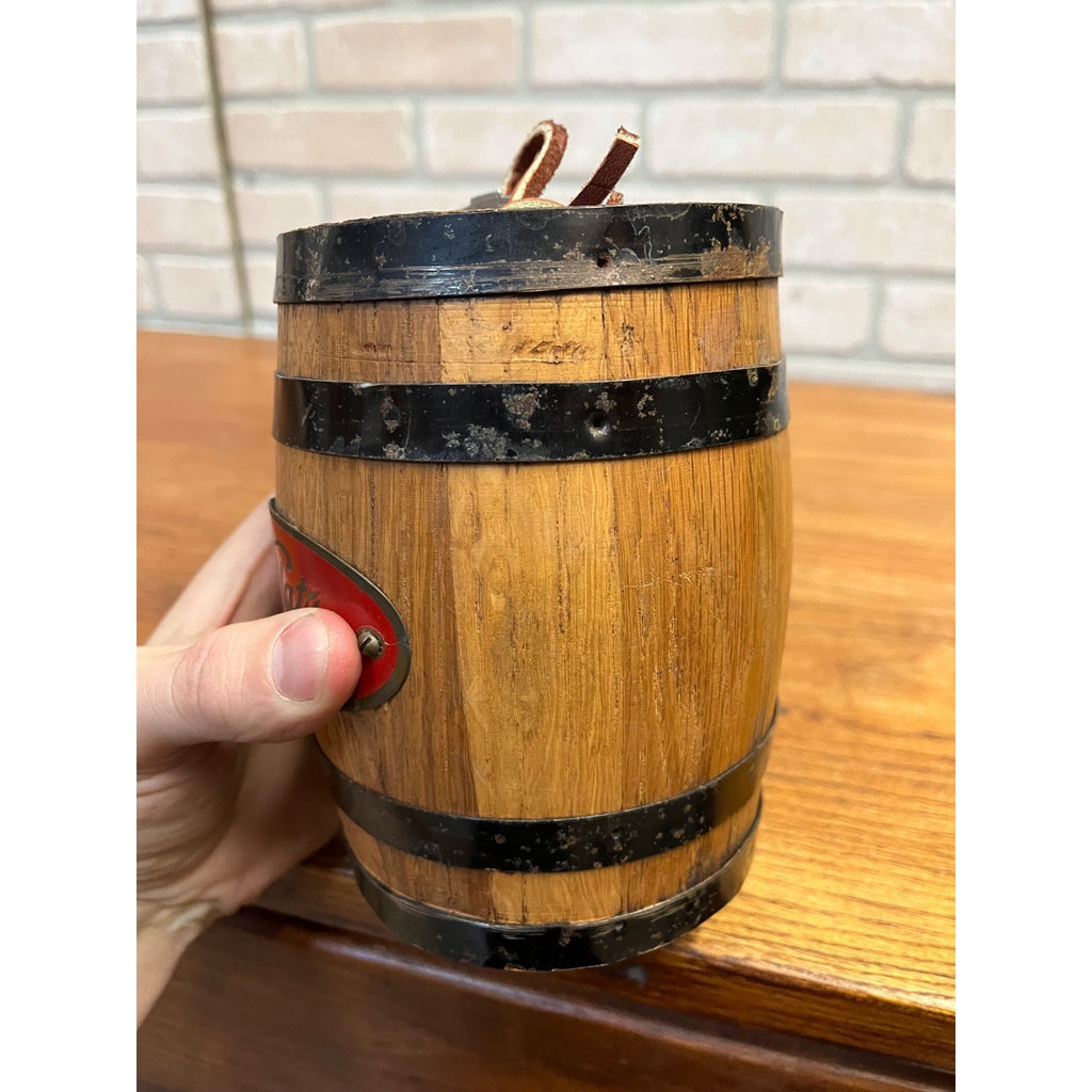 Vintage 1940s Blatz Beer Wooden Barrel Bank Sign Milwaukee Wi Wis Wisconsin