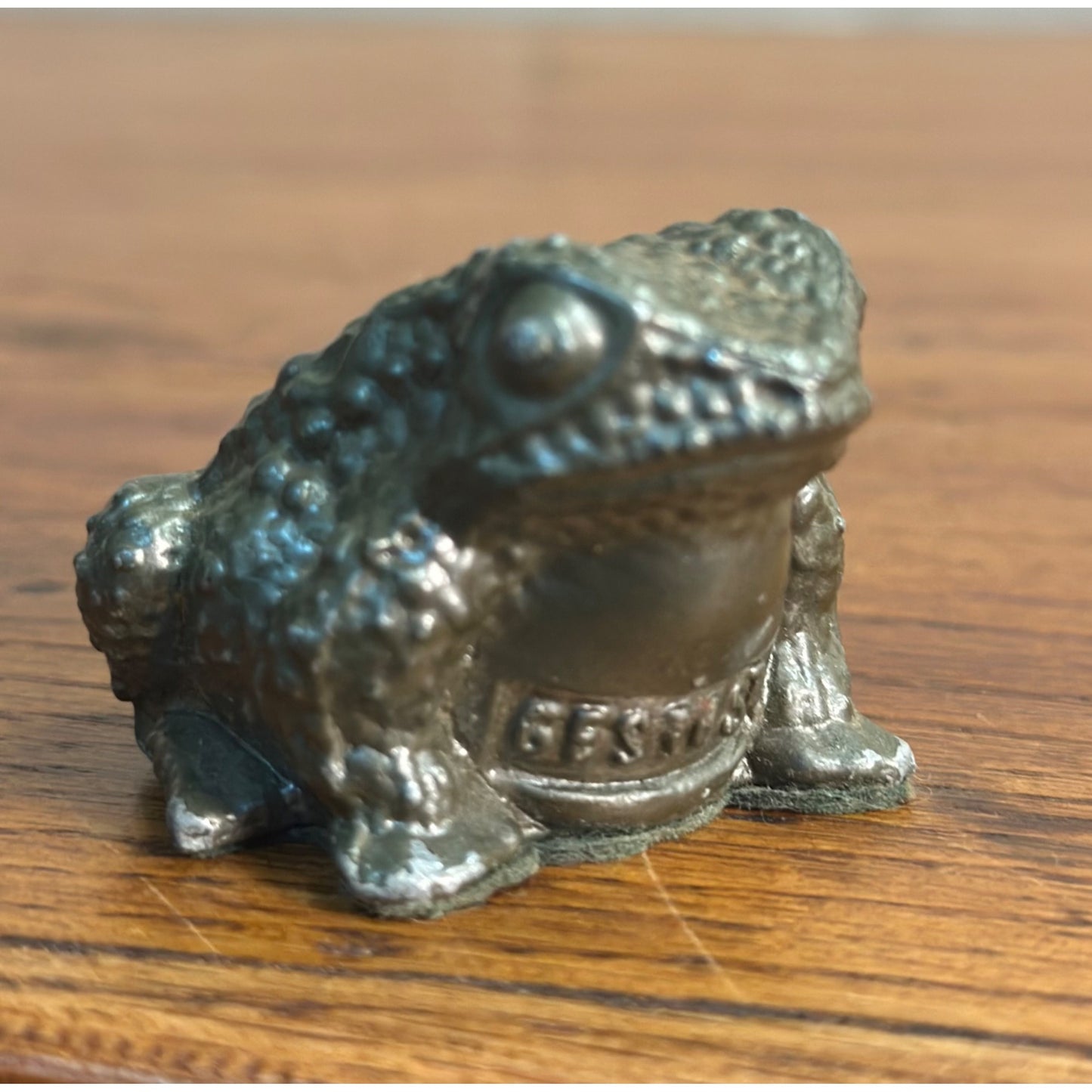 Vintage Gestest Metal Frog Toad 1950 Pregnancy Test Doctors Advertising Promo Pot Metal