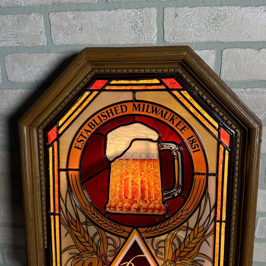 Vintage 1980 Blatz Beer Bubbling Motion Lighted Bar Advertising Sign