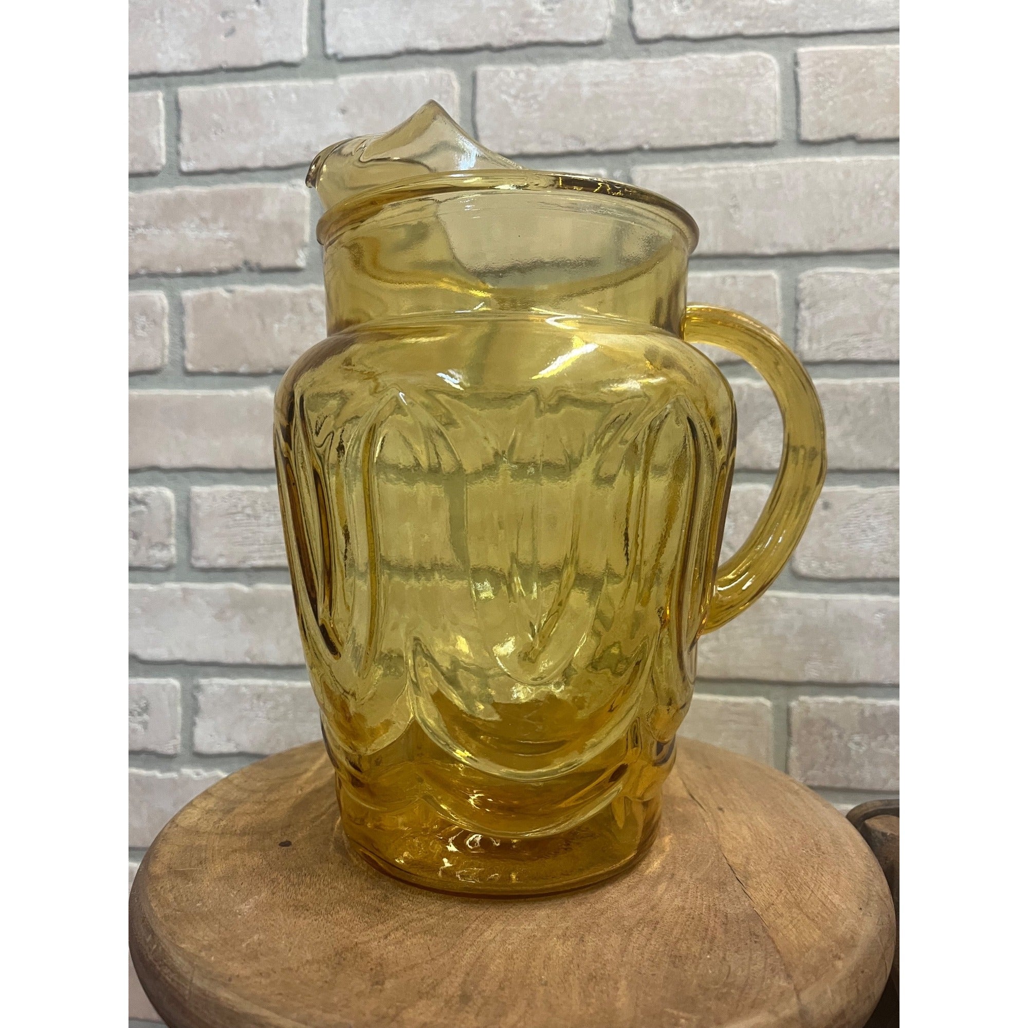 Vintage Anchor Hocking Amber Glass Pitcher - Colonial Tulip Pattern