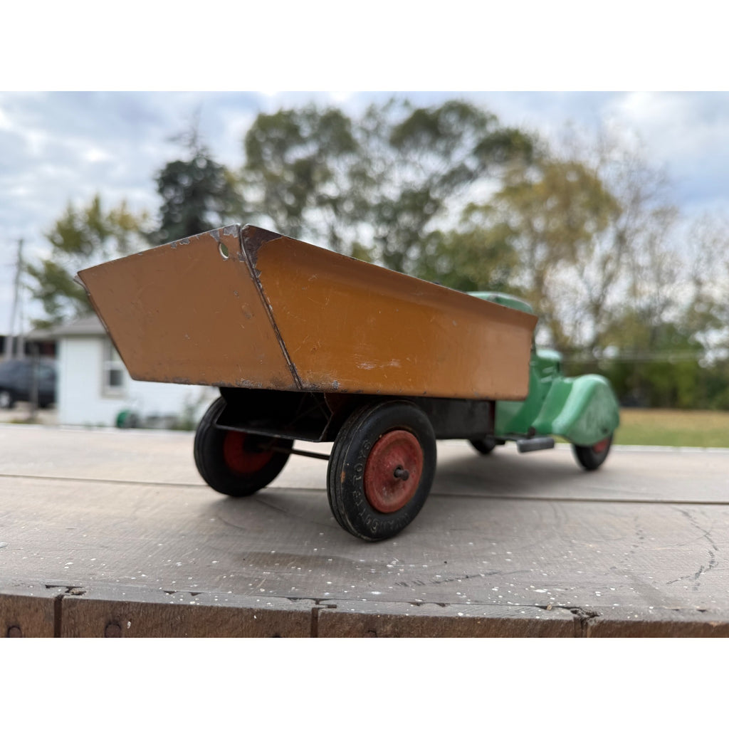 Vintage 1930s Wyandotte Dump Truck Green/Brown 15" Pressed Steel Toy