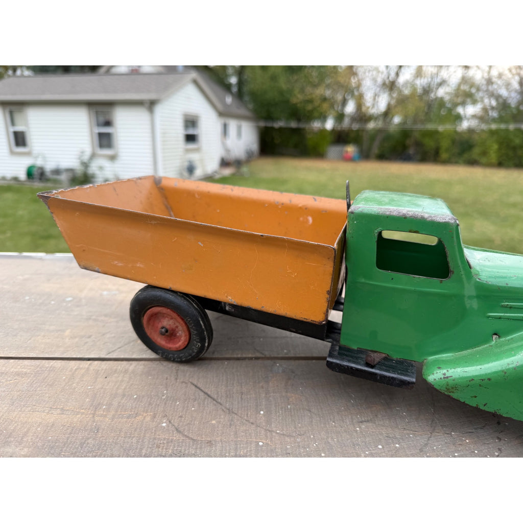 Vintage 1930s Wyandotte Dump Truck Green/Brown 15" Pressed Steel Toy
