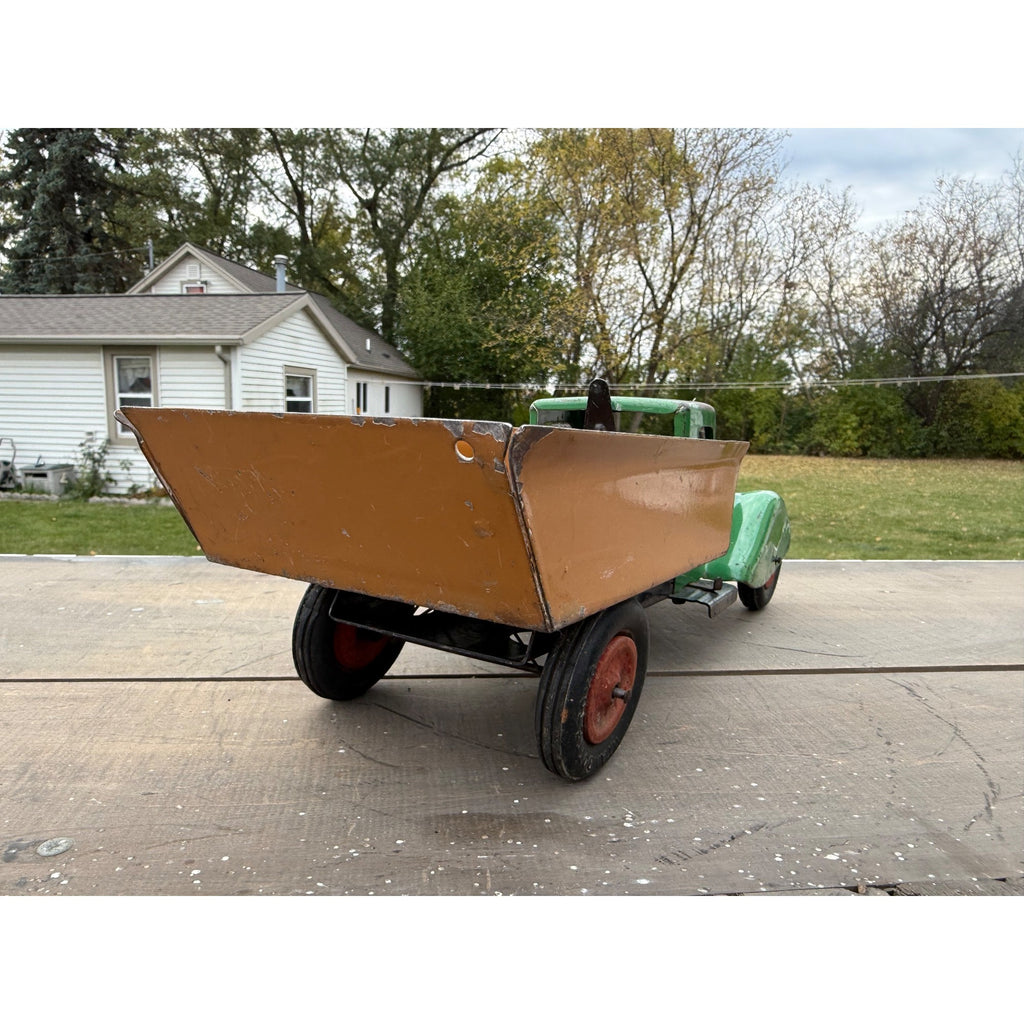 Vintage 1930s Wyandotte Dump Truck Green/Brown 15" Pressed Steel Toy