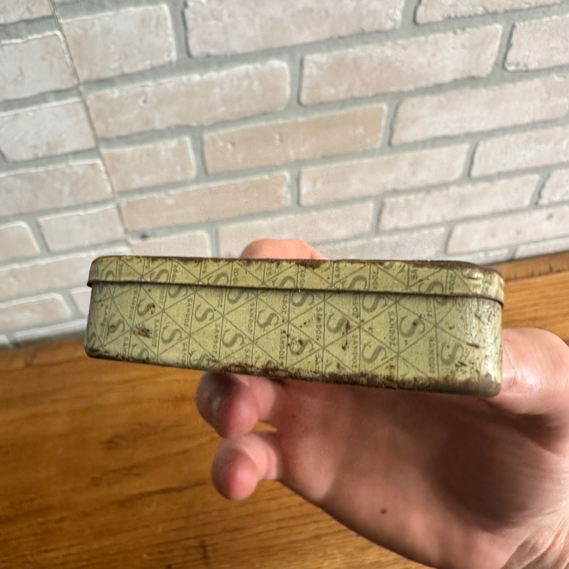 Vintage 1930s  Sandoz Calcium / Calcium Gluconate Tin LSD Calglucon