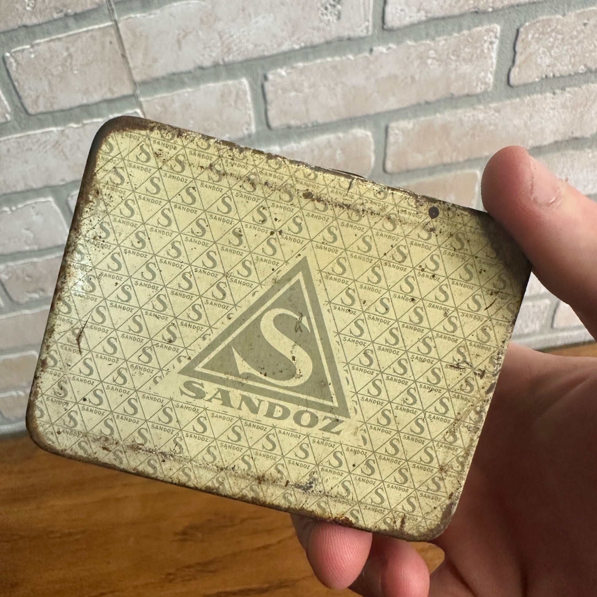 Vintage 1930s  Sandoz Calcium / Calcium Gluconate Tin LSD Calglucon