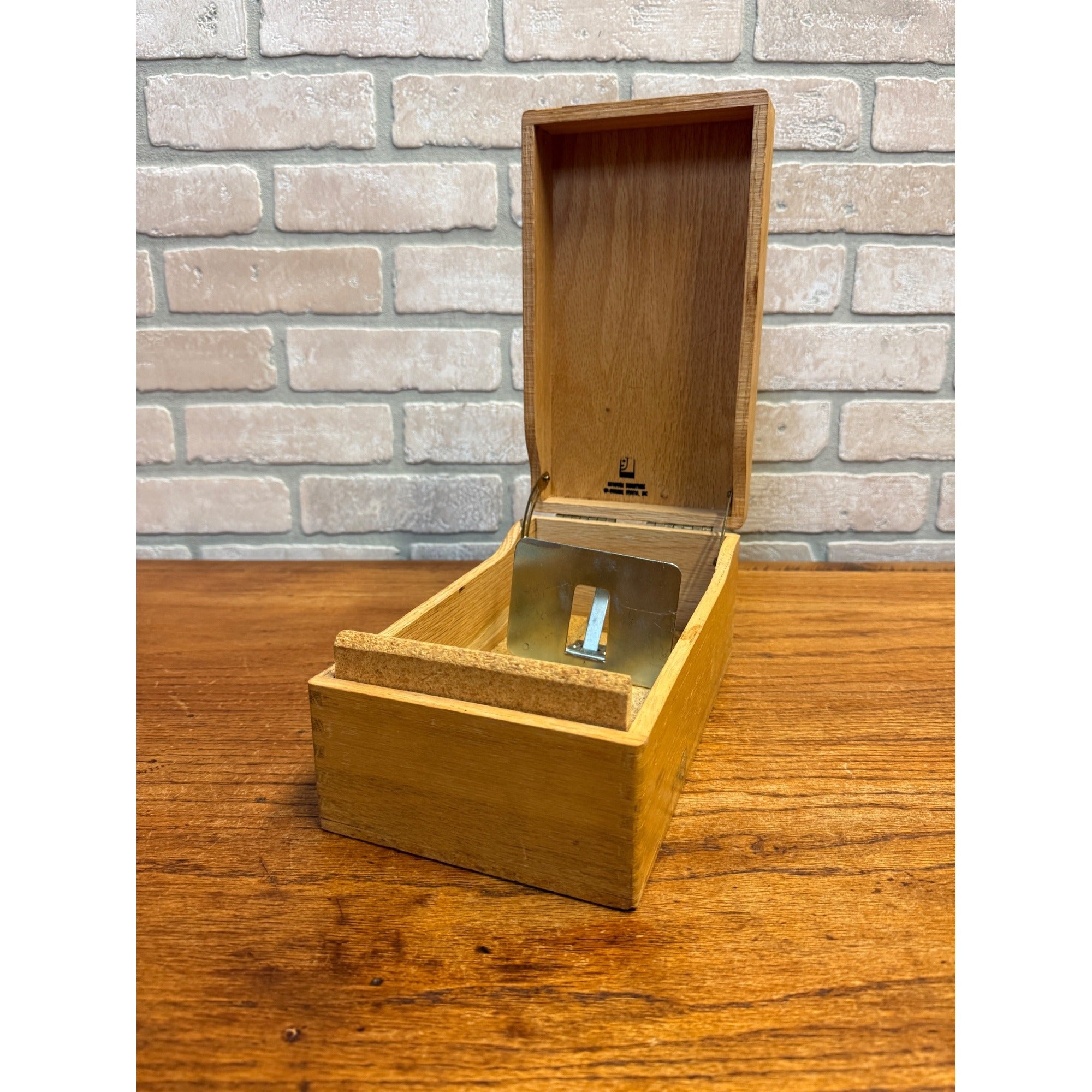 Vintage Oak Recipe Card Catalog Holder Box Kitchen Blonde Oak Wooden