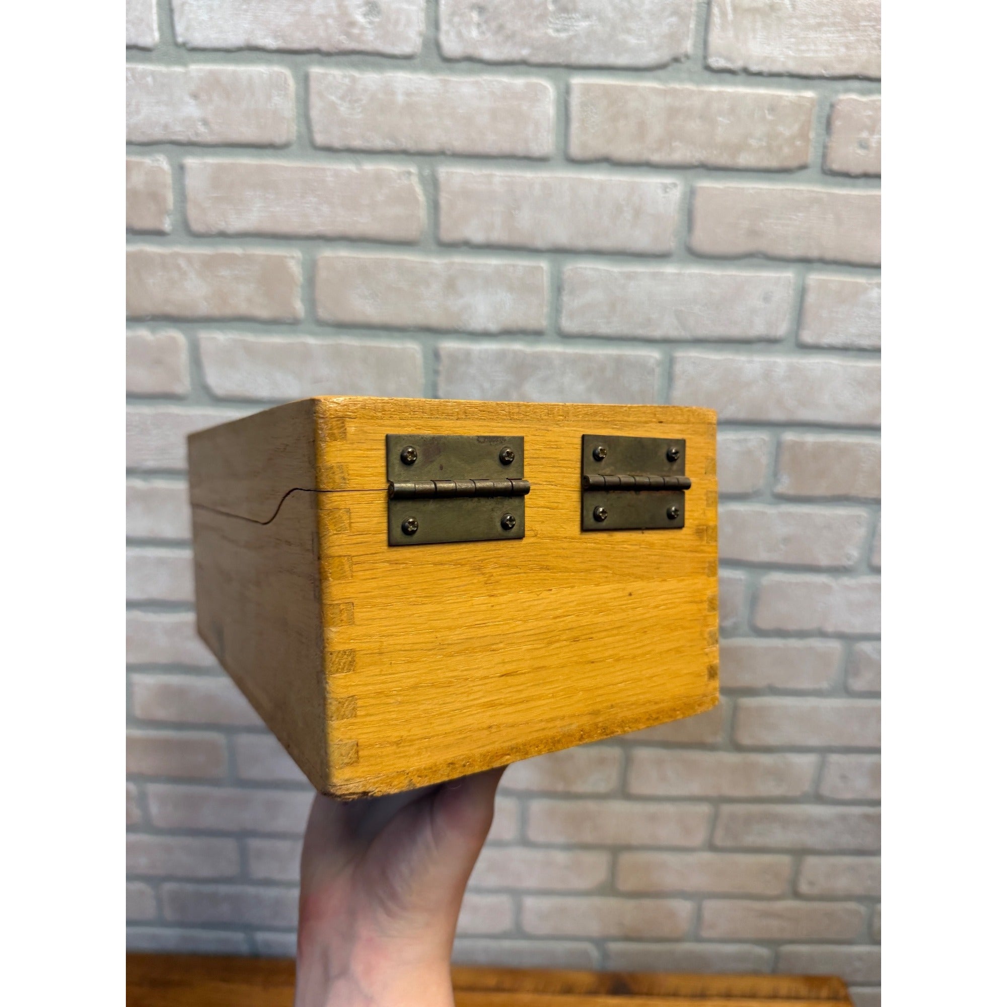 Vintage Oak Recipe Card Catalog Holder Box Kitchen Blonde Oak Wooden