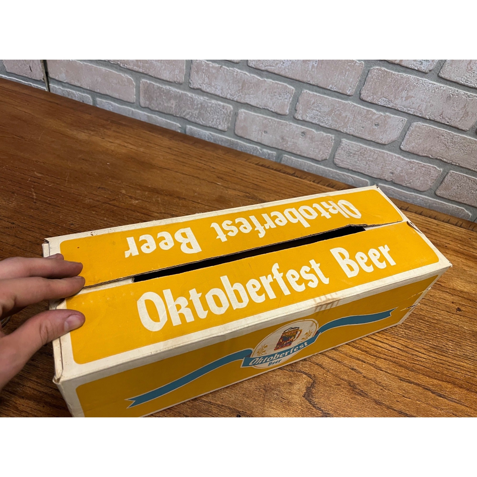 Vintage 1970s Oktoberfest Molson's Beer Push Button Beer Cans (7) + Original Box