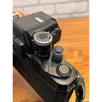 Vintage 1974 Nikon F2 35mm SLR Camera Black Body DE-1 Prism Japan 7464667