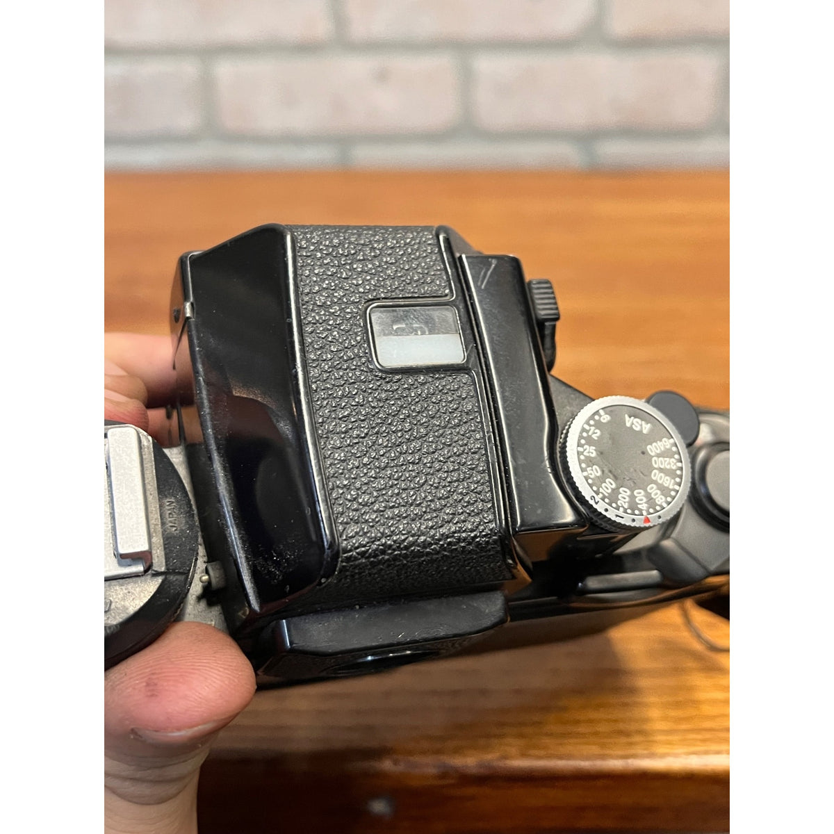 Vintage 1974 Nikon F2 35mm SLR Camera Black Body DE-1 Prism Japan 7464667