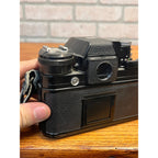 Vintage 1974 Nikon F2 35mm SLR Camera Black Body DE-1 Prism Japan 7464667