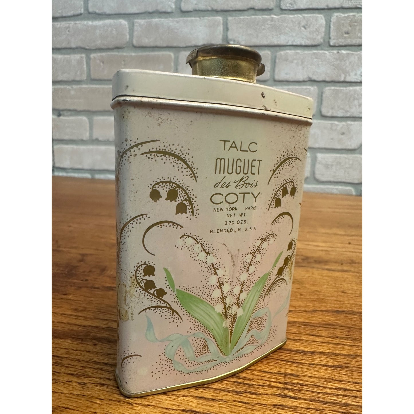 Vintage Muguet des bois COTY TALC TALCUM POWDER 3.7 Oz Graphic Tin Shaker Top