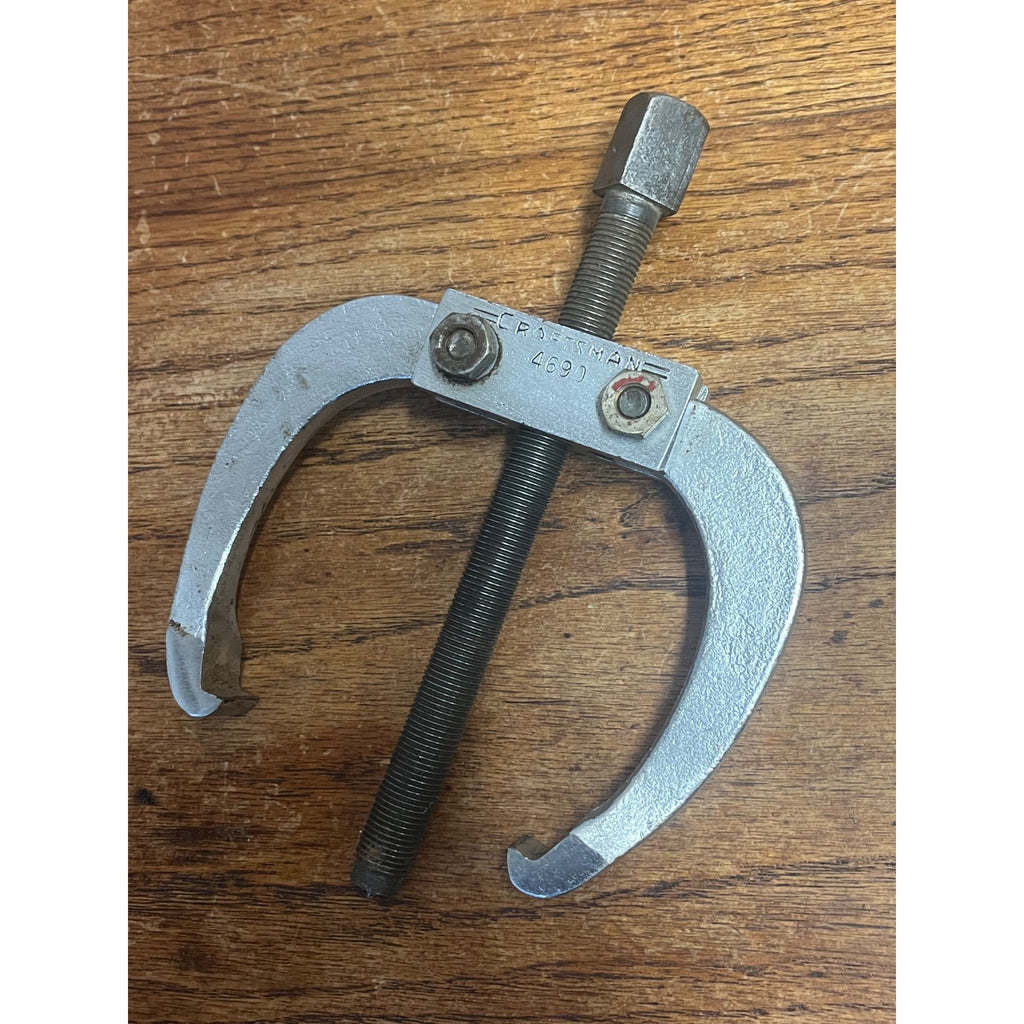 Vintage CRAFTSMAN #4690 Gear Bearing Pulley Puller 5-1/2" Capacity 2-Jaw