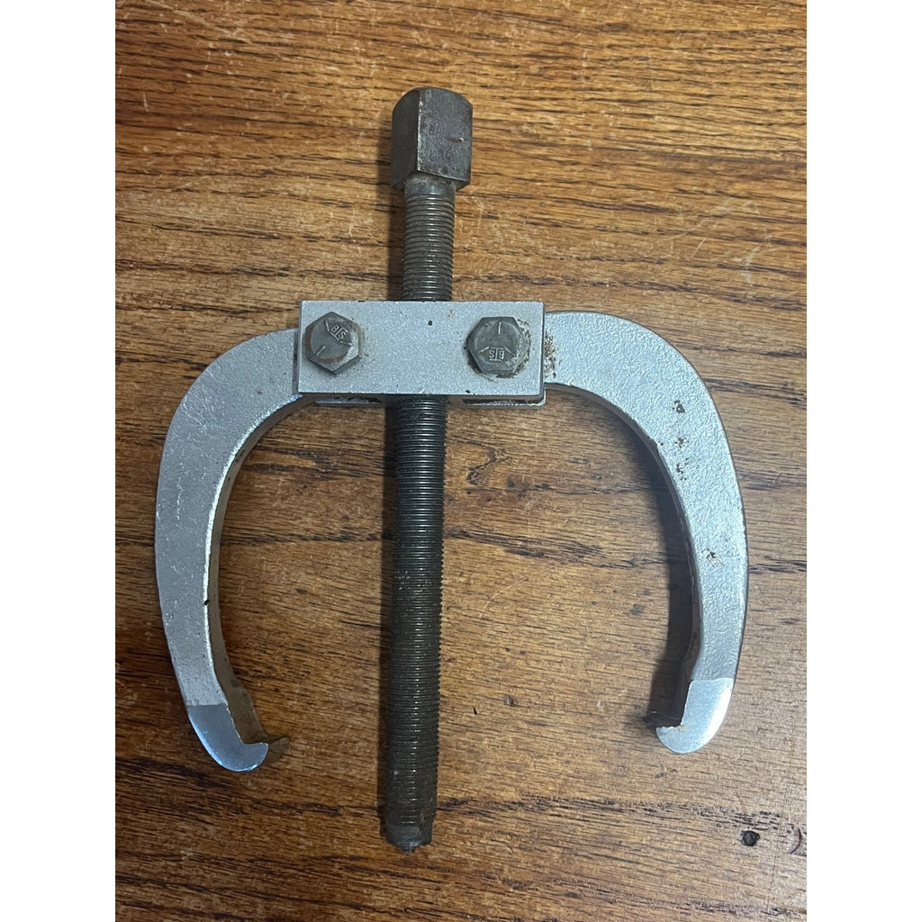 Vintage CRAFTSMAN #4690 Gear Bearing Pulley Puller 5-1/2" Capacity 2-Jaw