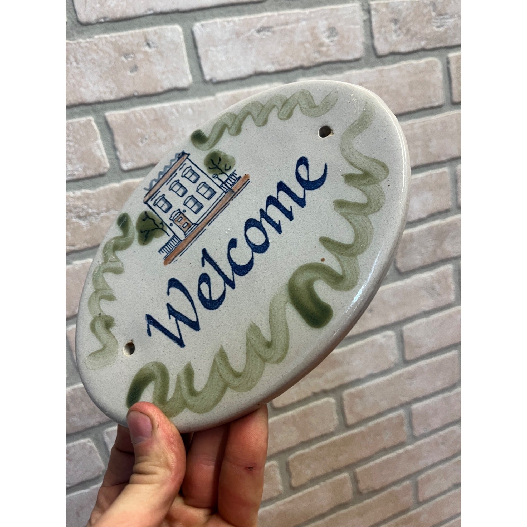 Vintage Louisville Stoneware Wall Welcome Sign 8" wide