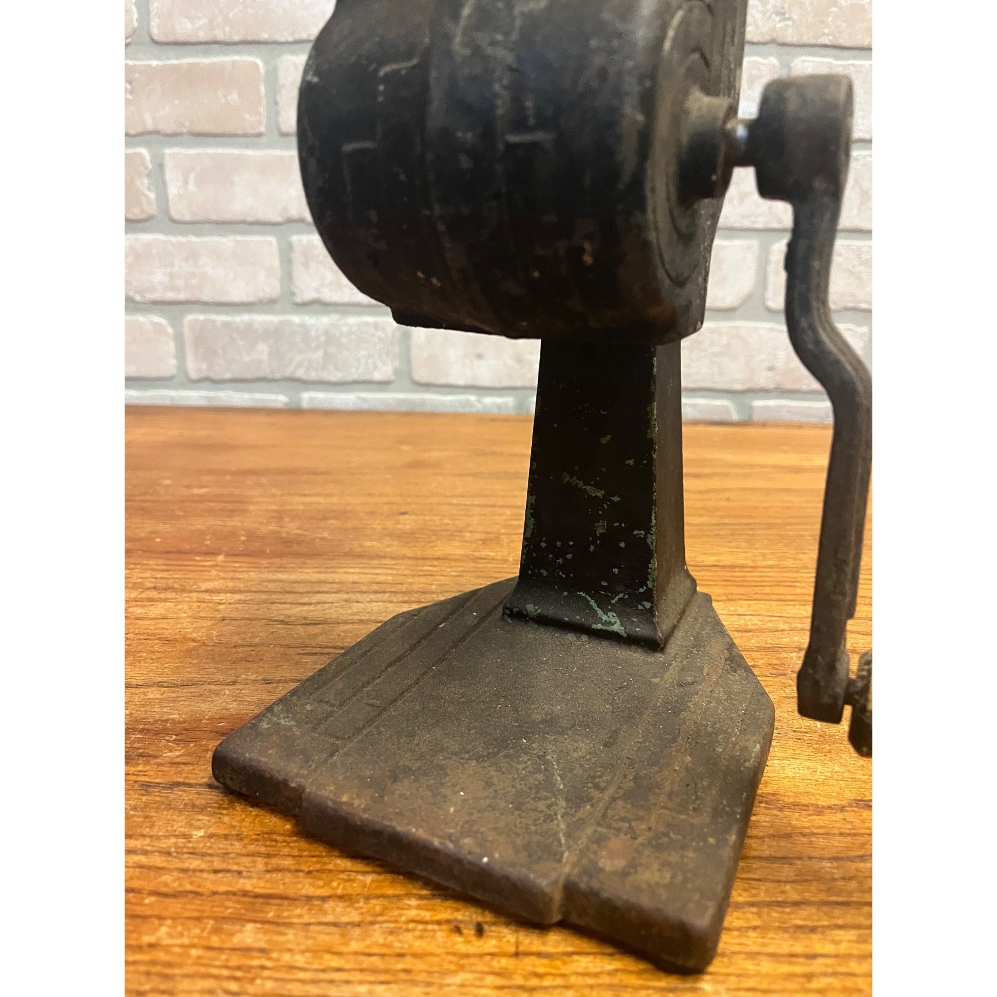 Antique Cast Iron Ice Crusher Breaker Art Deco Tabletop Hand Crank Black Paint