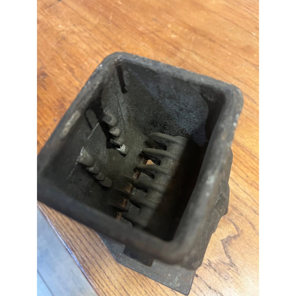 Antique Cast Iron Ice Crusher Breaker Art Deco Tabletop Hand Crank Black Paint