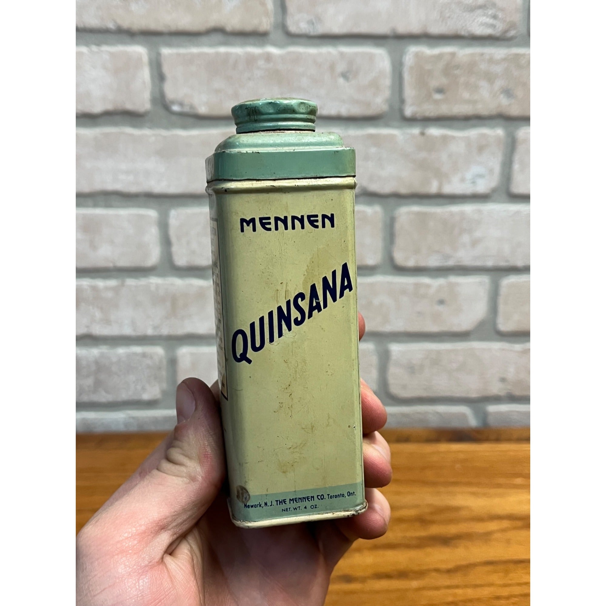 Vintage 1940s Mennen Quinsana Talc Tin w/ Contents Medicine Apothecary Pharmacy