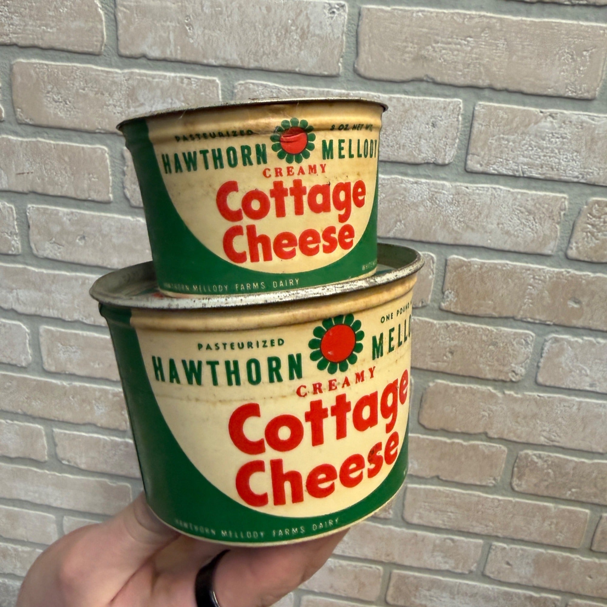 (2) Hawthorn Mellody Cottage Cheese Wax Containers Whitewater Wis