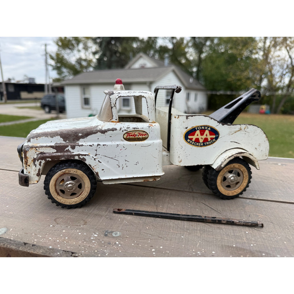 Vintage Tonka AA Wrecker Tow Truck Pressed Steel Toy