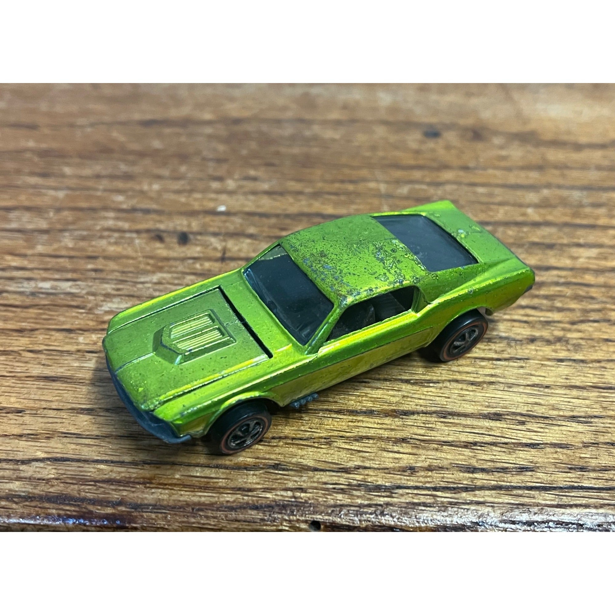 Vintage 1968 Hot Wheels Redlines Bright Antifreeze Custom Mustang Brown Interior
