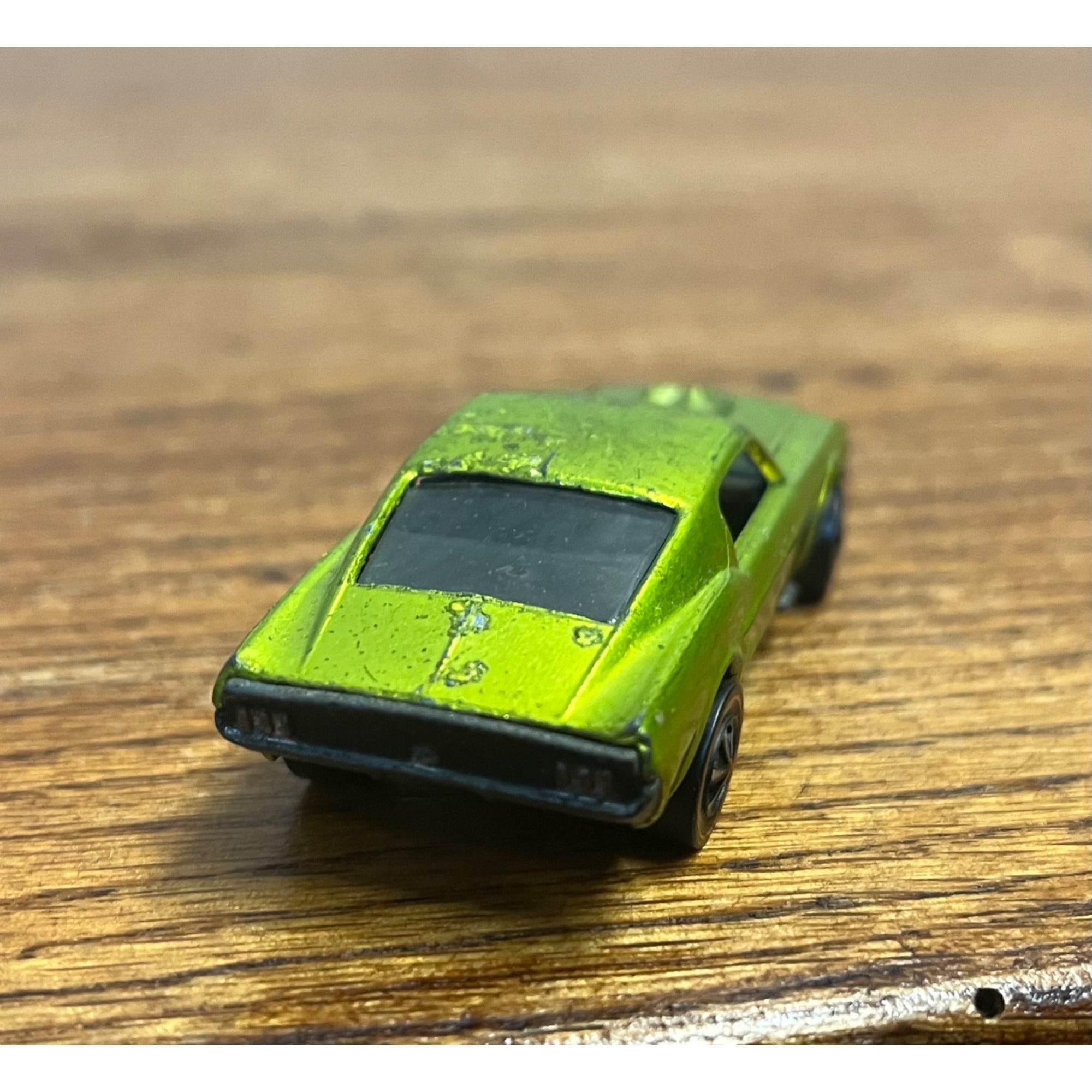 Vintage 1968 Hot Wheels Redlines Bright Antifreeze Custom Mustang Brown Interior