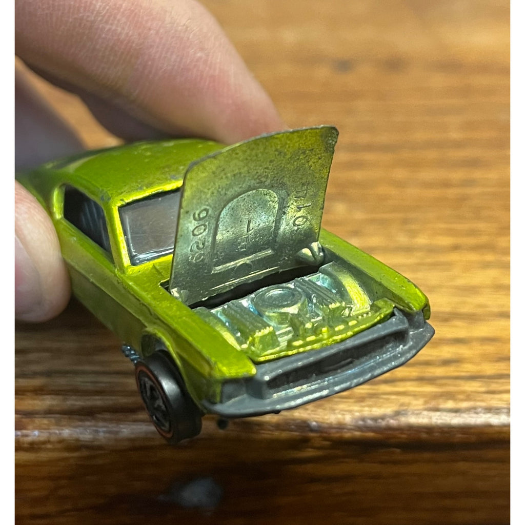 Vintage 1968 Hot Wheels Redlines Bright Antifreeze Custom Mustang Brown Interior