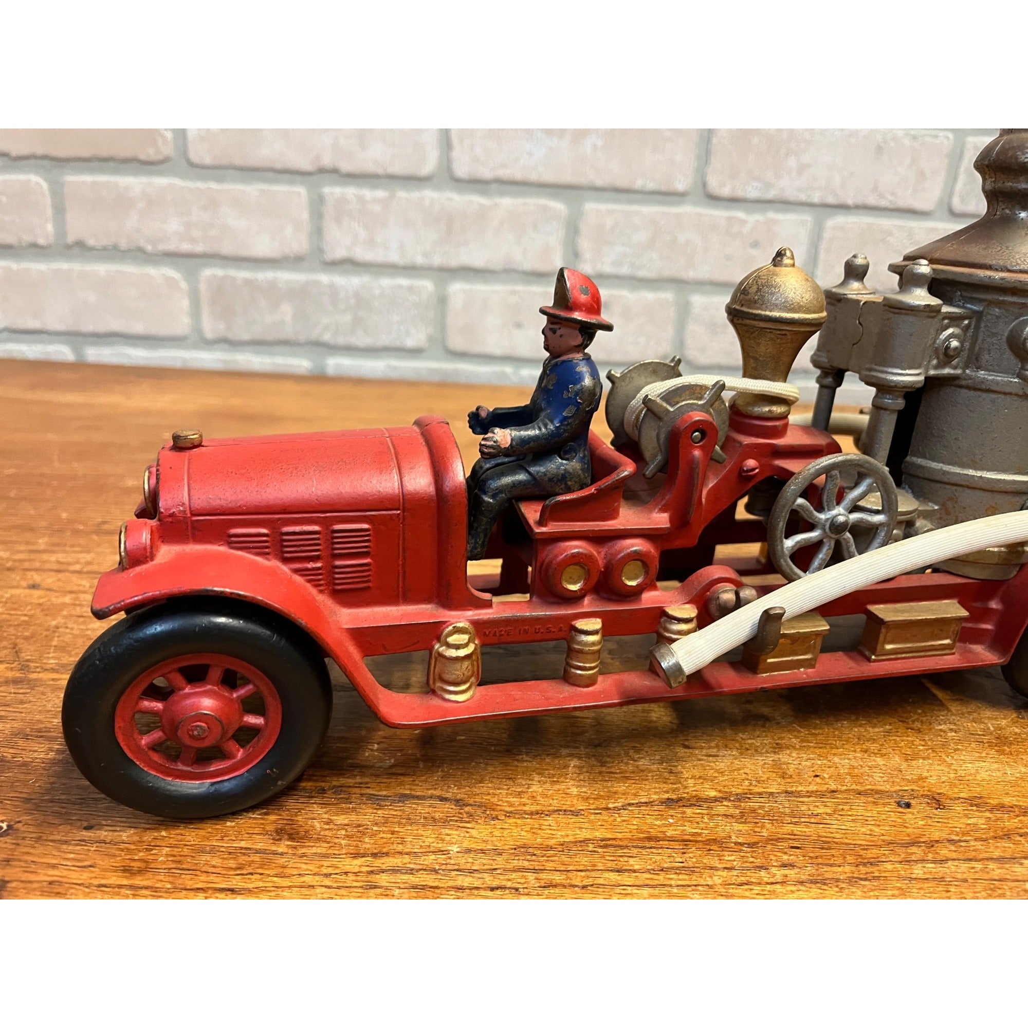 RARE Vintage 1920s Kenton Fire Pumper Truck Cast Iron Toy - Superb Example!