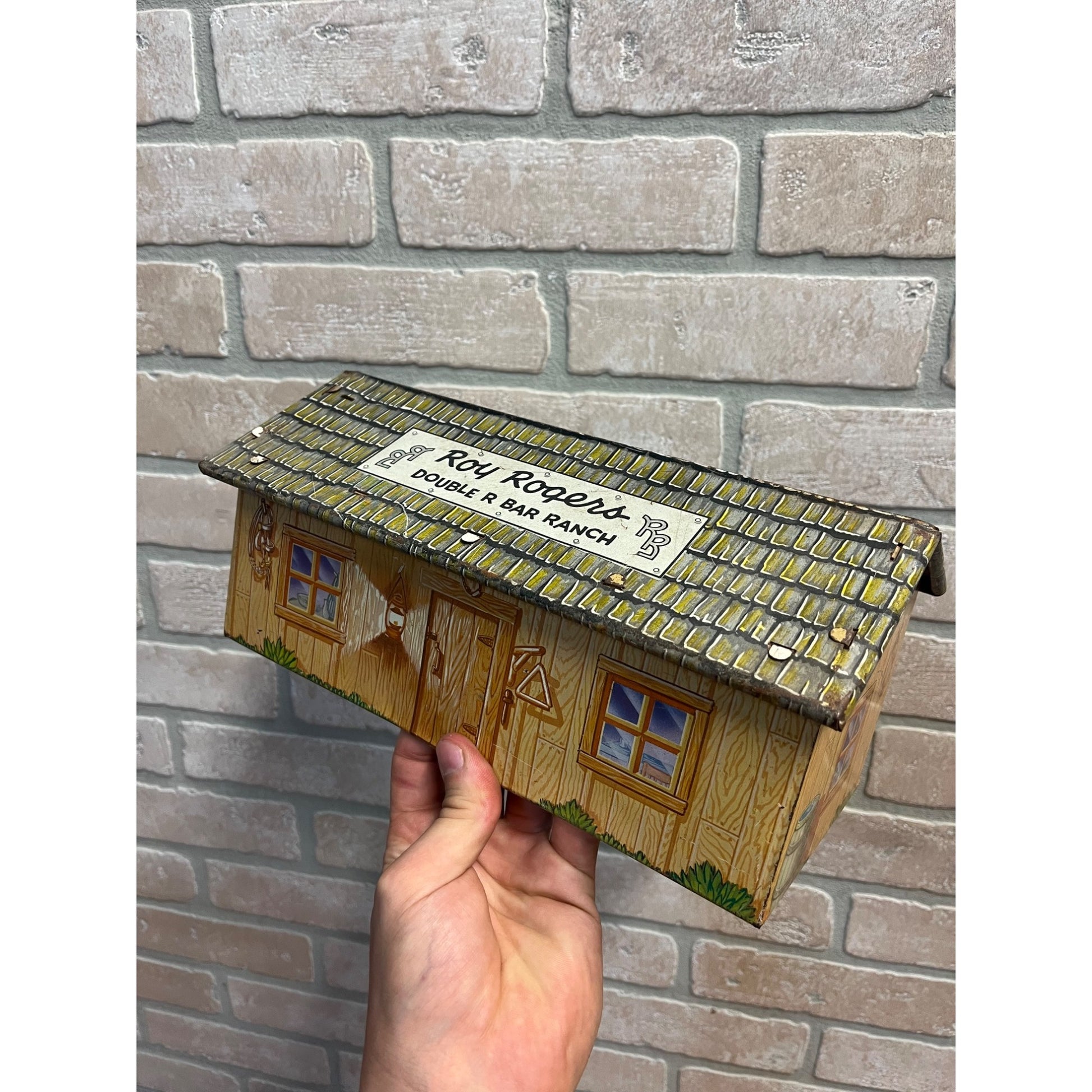 vintage Roy Rogers Marx Double R Bar Ranch Tin Litho Bunk Building