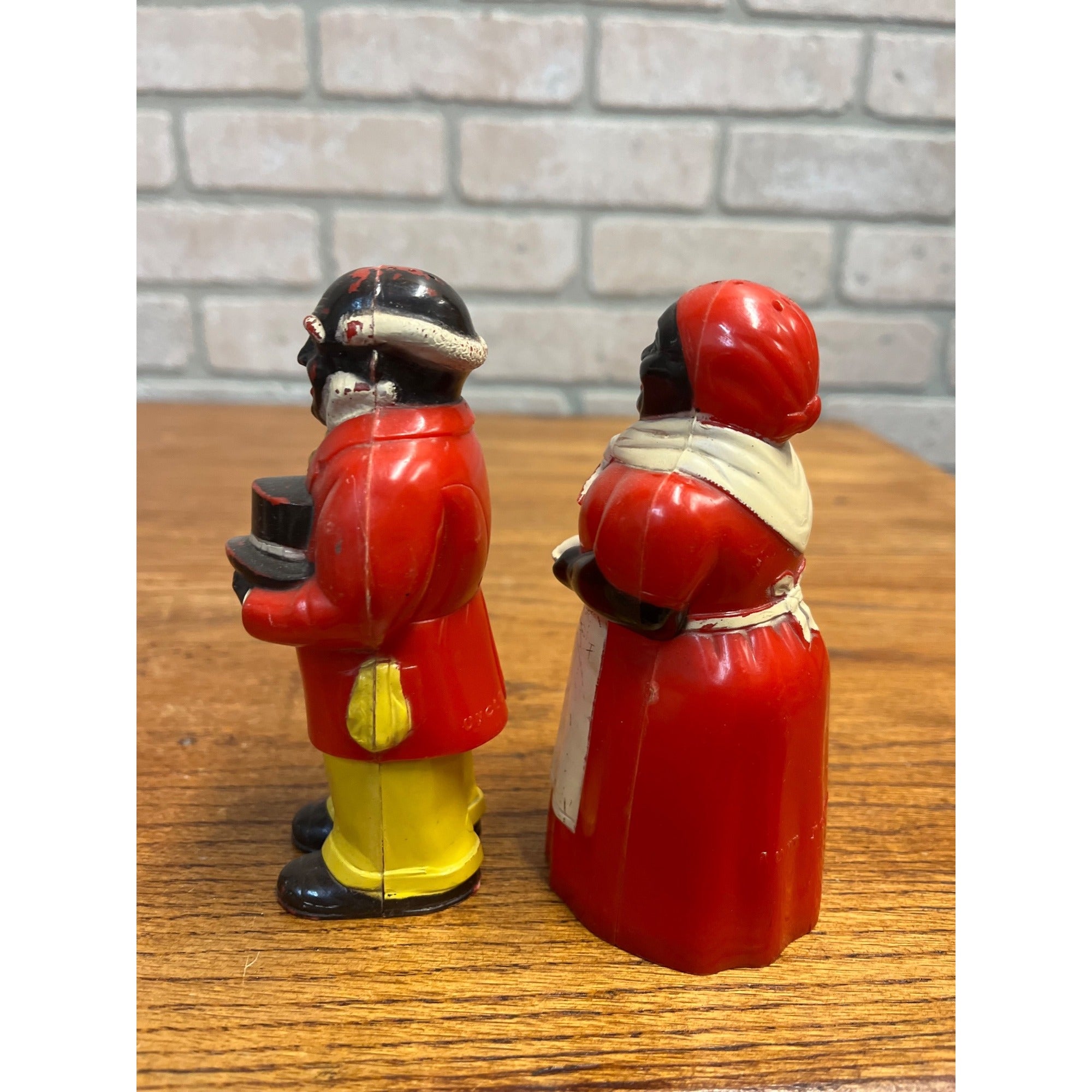Vintage Aunt Jemima & Uncle Moses Plastic Salt & Pepper Shakers