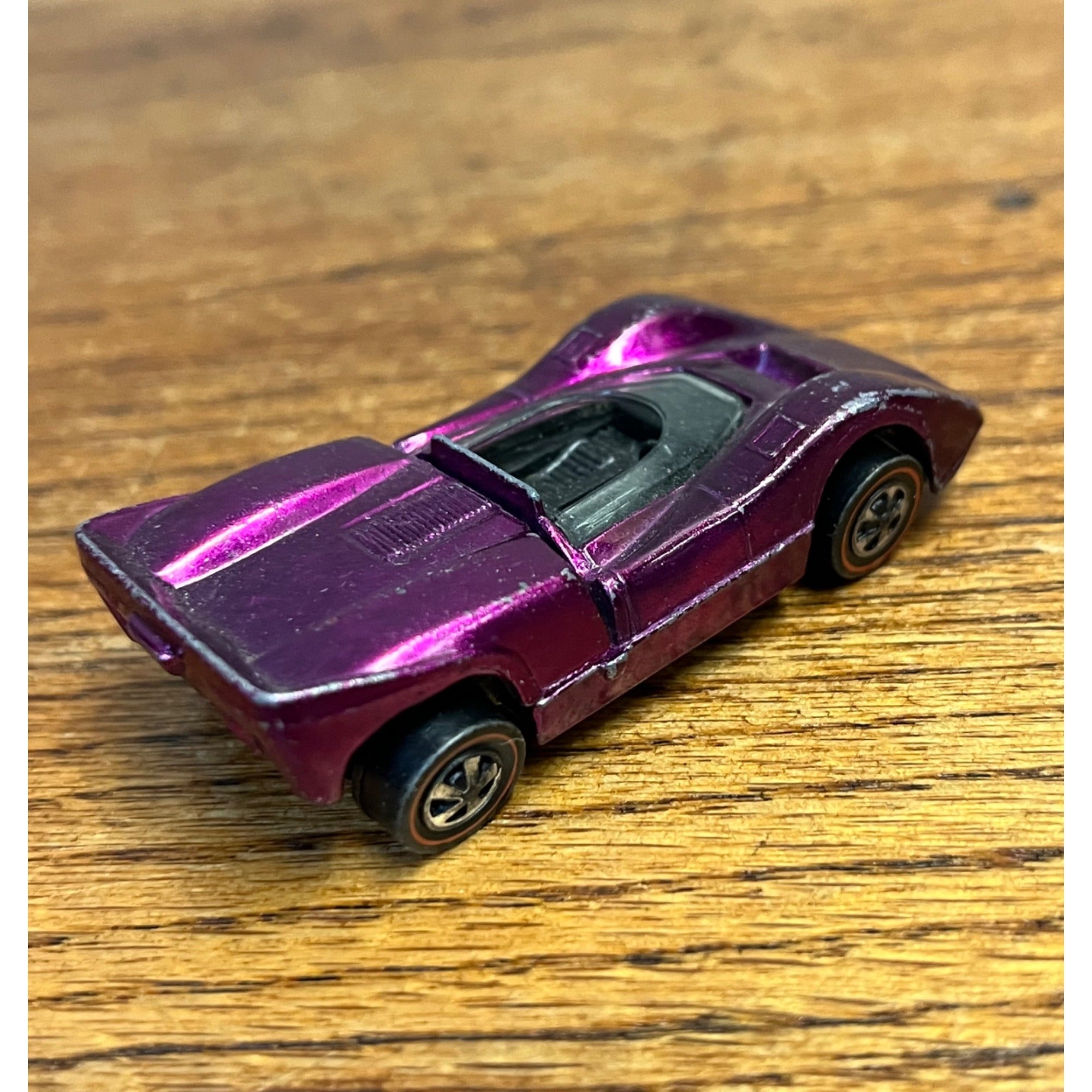 Vintage Hot Wheels Redlines 1969 McLaren M6A Magenta Purple US - Clean