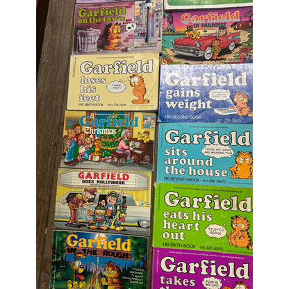 Vintage Huge Lot (28) Garfield Comic Strip Jim Davis Ballantine Books