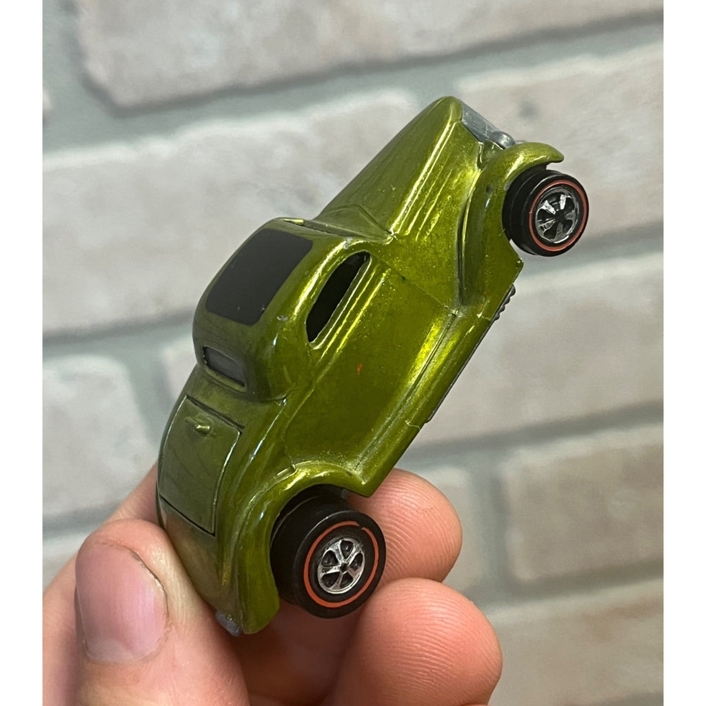 Vintage Hot Wheels Redline 1968 Classic '36 Ford Coupe Lime - MINTY