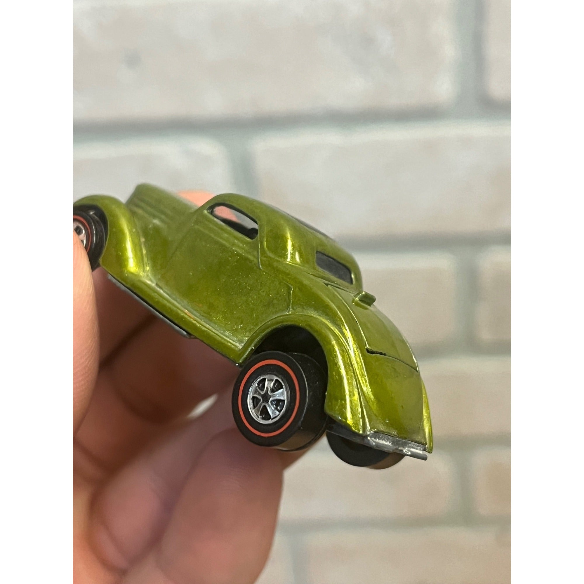 Vintage Hot Wheels Redline 1968 Classic '36 Ford Coupe Lime - MINTY