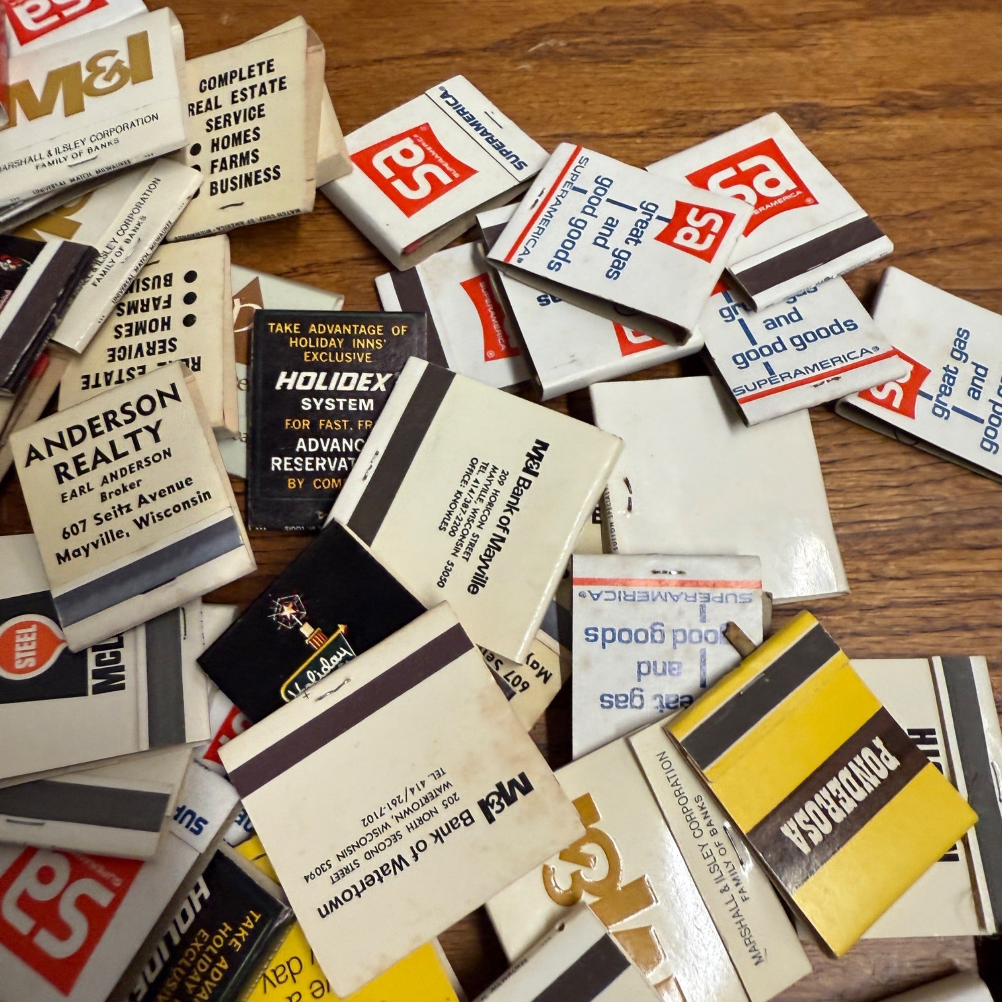 Vintage Advertising Matchbook Lot Holiday Inn SA Superamerica Gas Steel