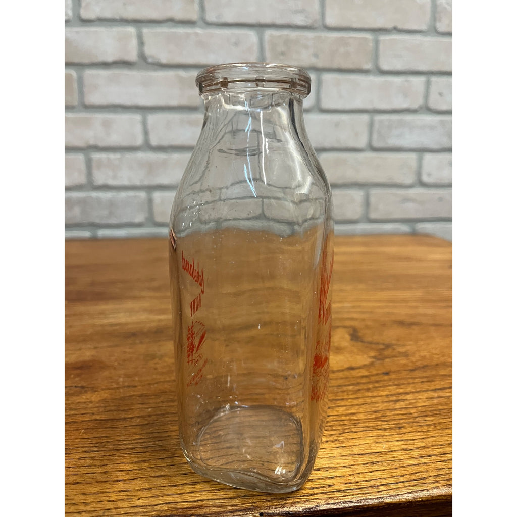 Vintage Red Pyro Pint Milk Bottle Lakeland Dairy Iron Mountain, Mich