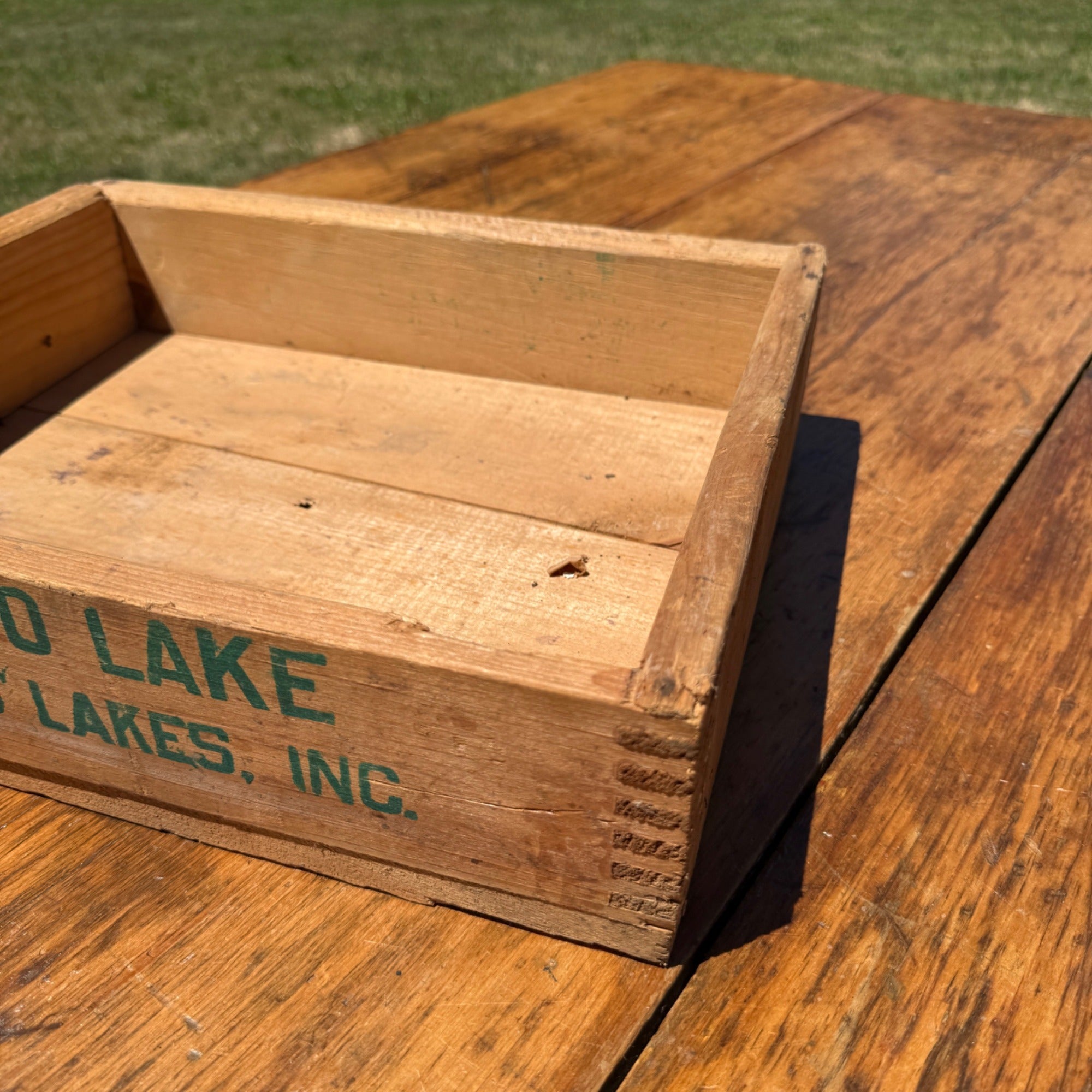 Vintage Land O' Lakes Lake to Lake Wooden Advertising Dairy Crate Dovetail Box