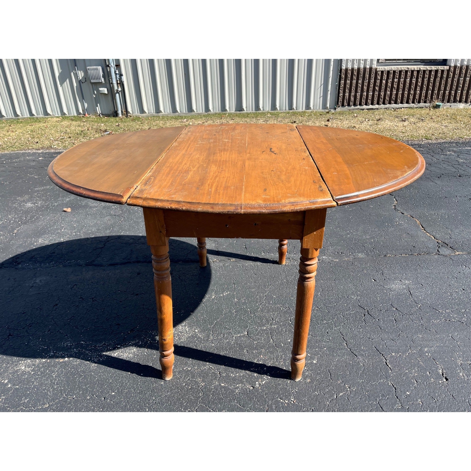 Antique Primitive 19th c. Farmhouse Round Drop-Leaf Kitchen Table