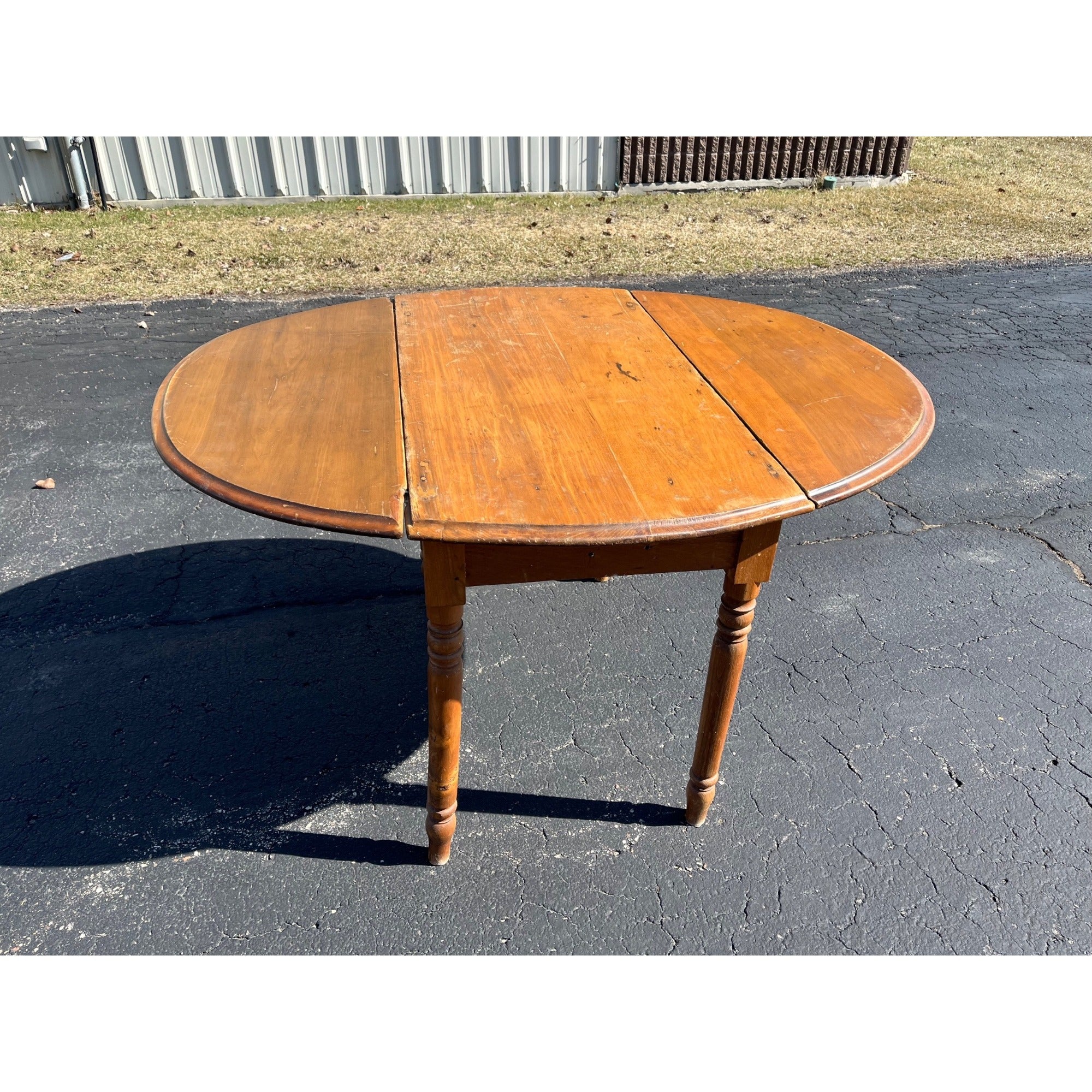 Antique Primitive 19th c. Farmhouse Round Drop-Leaf Kitchen Table
