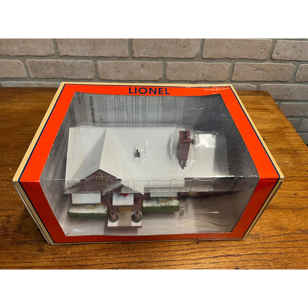 Lionel Christmas House Deluxe 6-37957 With Original Box