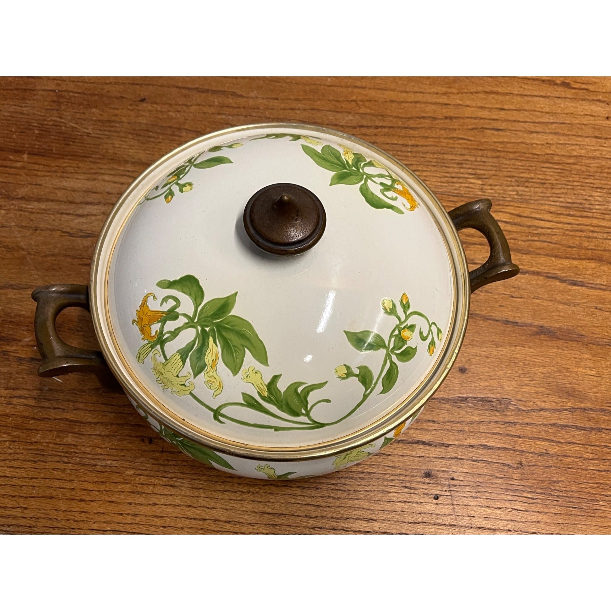 Vintage Sweet Honeysuckle Vine Dutch Oven Pot Enamelware ASTA Fissler 9"