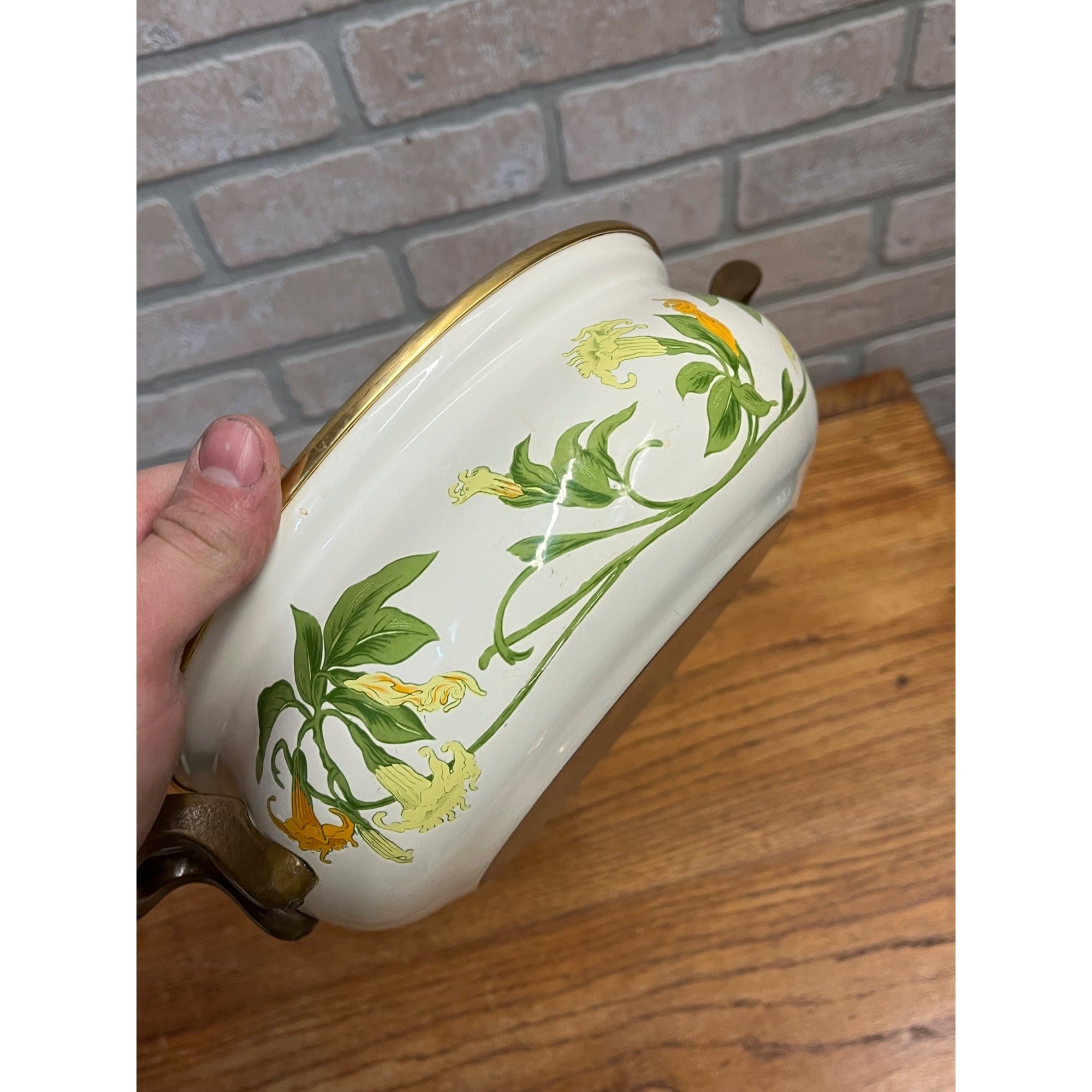 Vintage Sweet Honeysuckle Vine Dutch Oven Pot Enamelware ASTA Fissler 9"