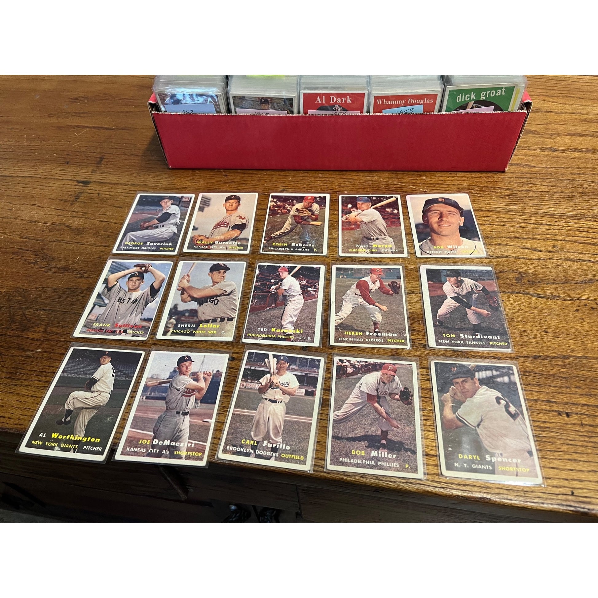 Vintage HUGE Lot 1950s Baseball Cards Topps & Bowman -- Fillers (650 Cards)