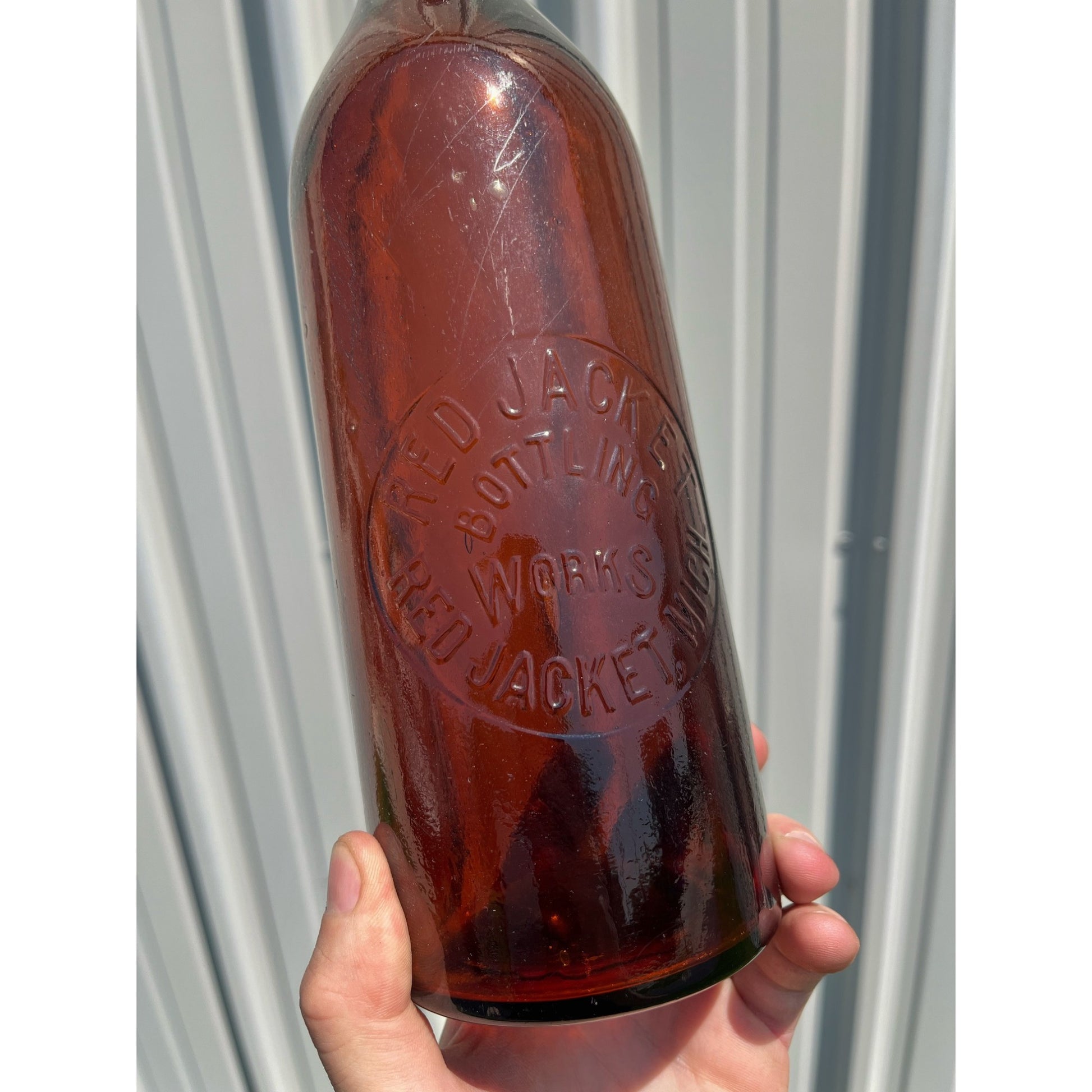 RARE Red Jacket Bottling Works Michigan Beer Bottle Quart Amber Brown MI