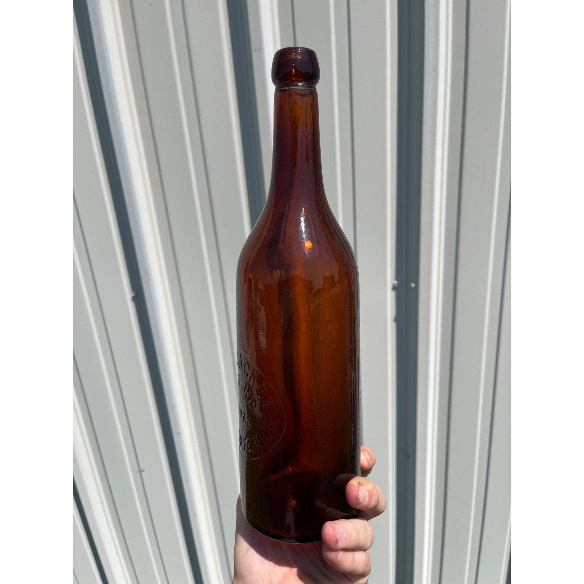 RARE Red Jacket Bottling Works Michigan Beer Bottle Quart Amber Brown MI