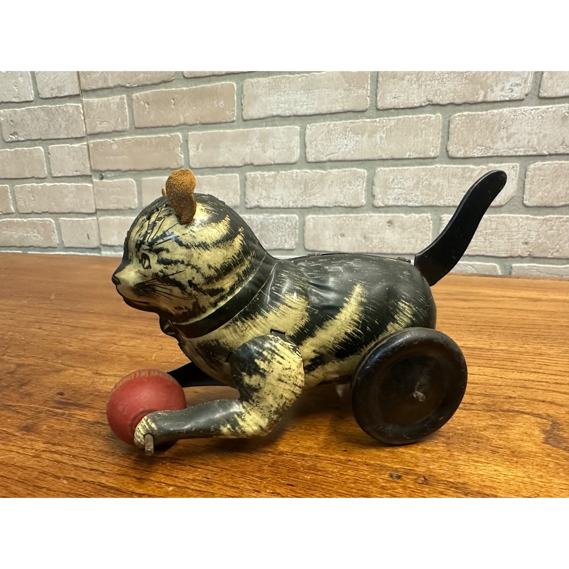 RARE Vintage German Tin Litho Wind-Up Cat Chasing Ball Toy w/ Leather Ears